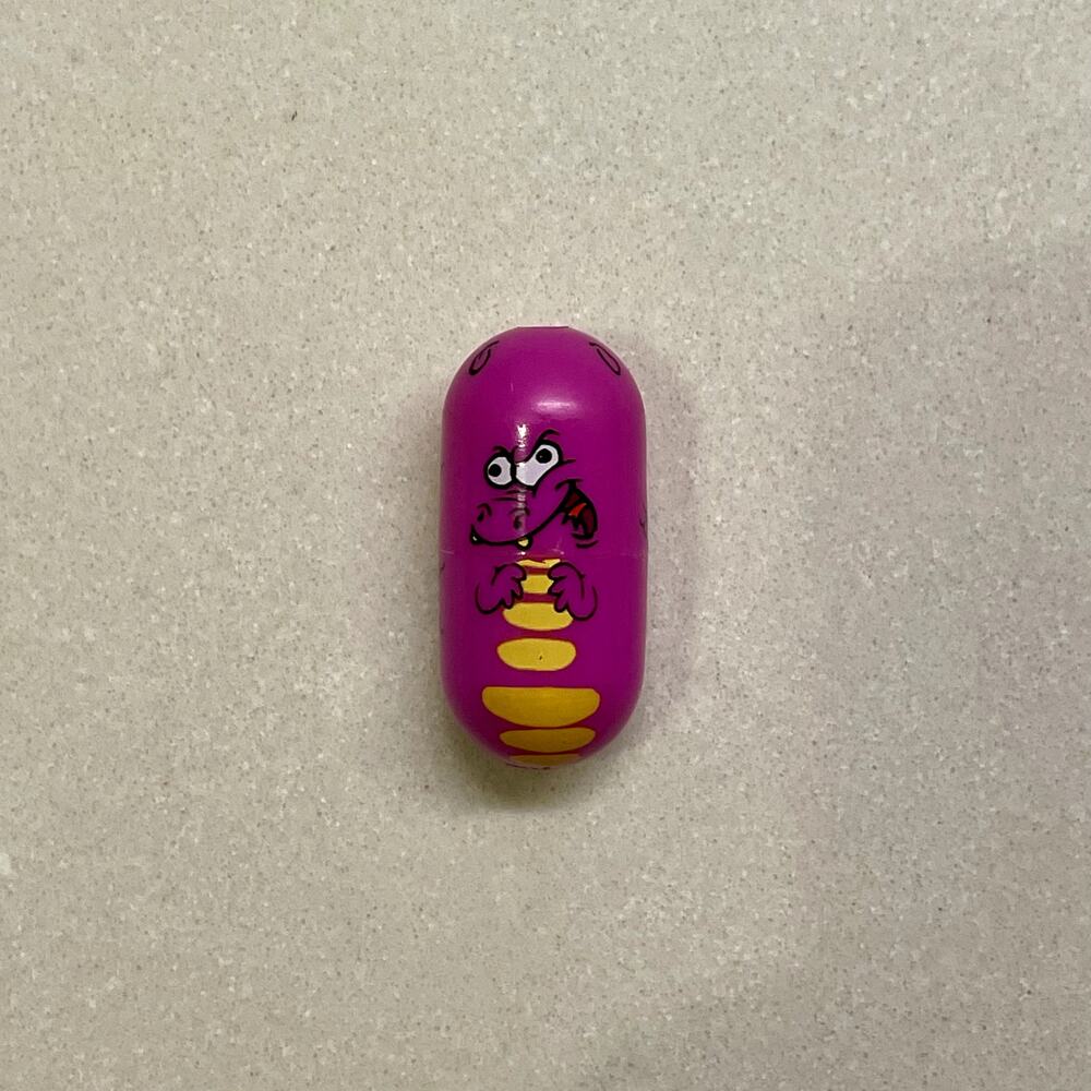 Mighty Beanz Dragon Bean #9 Series 1